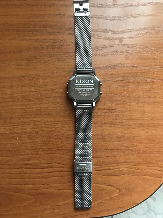 Ceas Nixon original