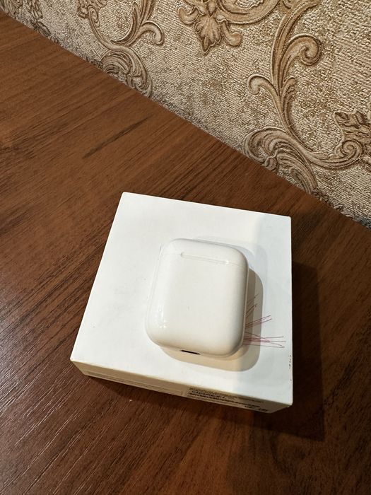 AirPods 2 наушники