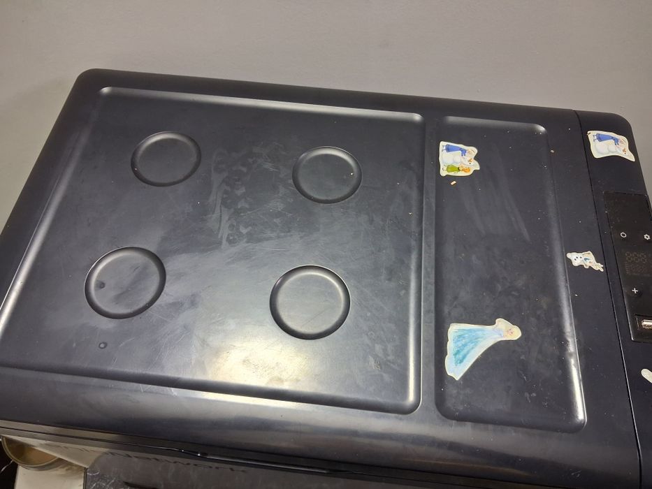 Frigider auto portabil