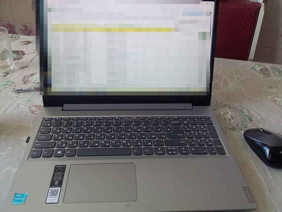 Ноутбук Lenova. ideapad L3