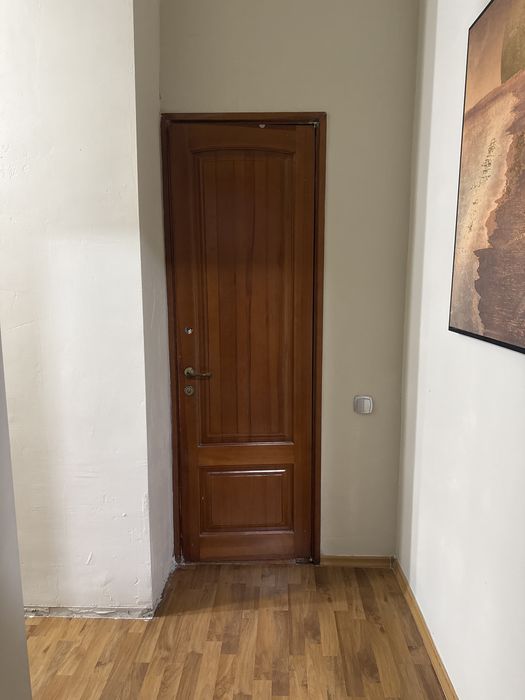 Продам двери деревянные