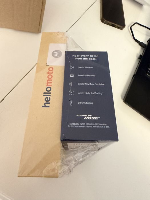 Pachet Motorola Edge 50 Neo 256 Gb grisaille 5G