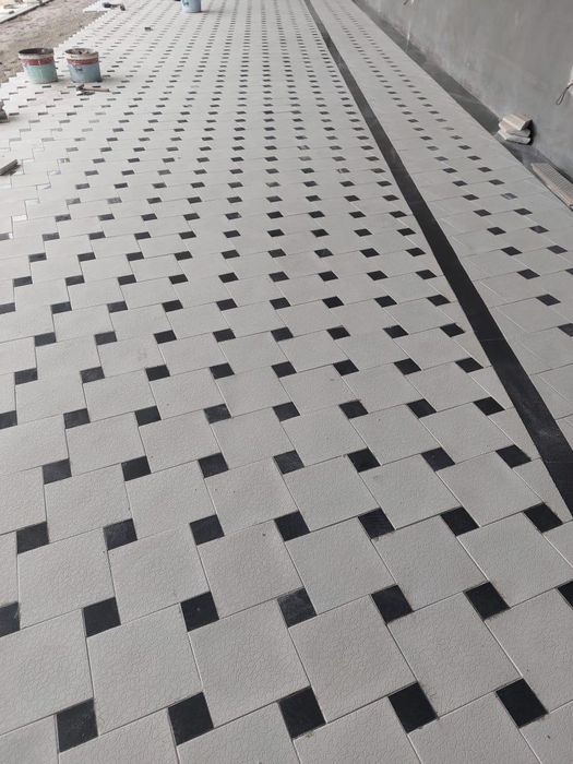 Брусчатка 2400 за кв