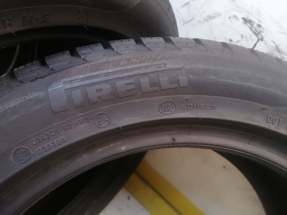 225/50/17 4 *PIRELLI iarna 98h dot 4321.   6,,11mm
