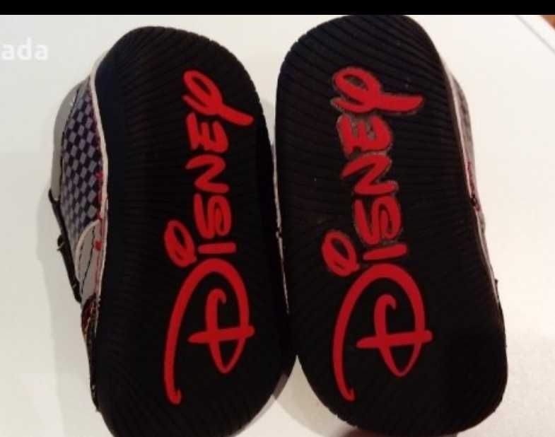 нови обувки Disnay 22 номер