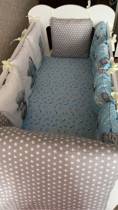 Продам детскую кроватку