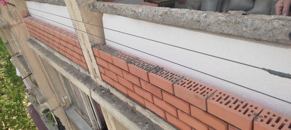 Кладка балкона, под ключ ! Пластиковые рамы, Решётки, козырьки !