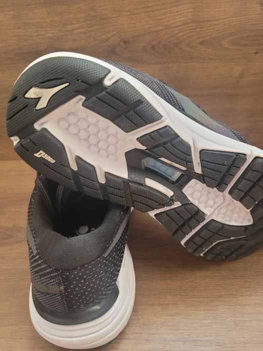 Diadora BluShield Mytos 6/мъжки маратонки-38номер