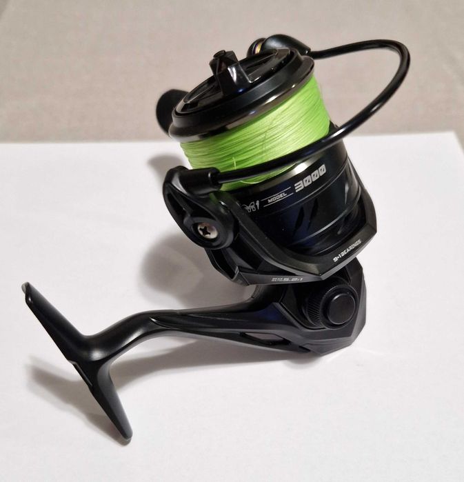 Макара с преден аванс M1 3000/5.2:1/9+1/10кг НОВА!