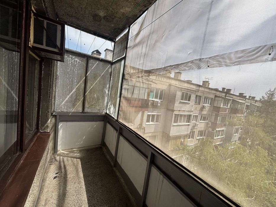 Двустаен апартамент под наем в ж.к. Здравец Изток