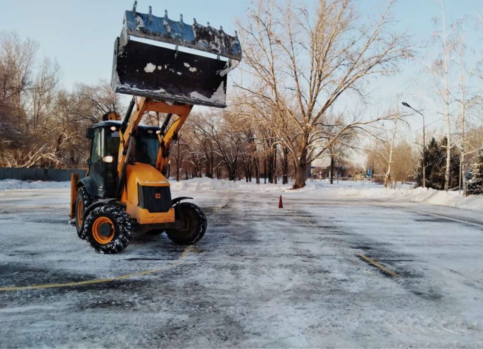 Услуги Экскаватор погрузчик JCB