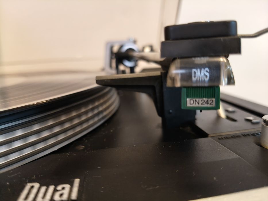 Pick-up Dual 621 Direct Drive automatic