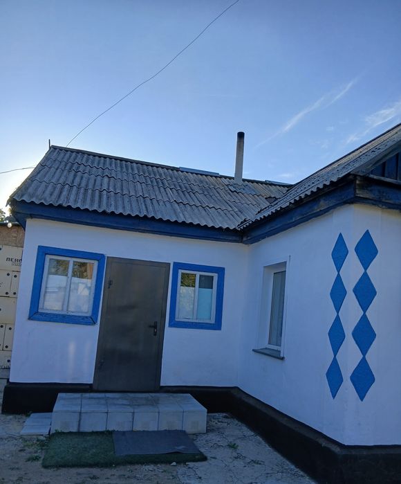 Продам дом. Находится в селе Шарбакты