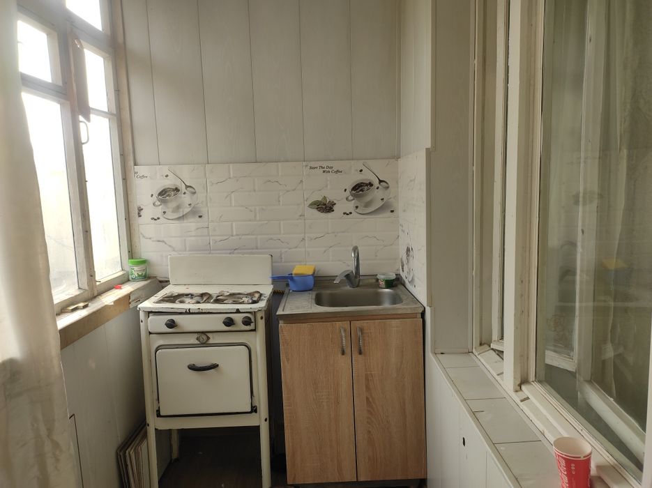 Зангиота тумани "Мясокомбинат" домларида ижарага квартира бор. Арзон.