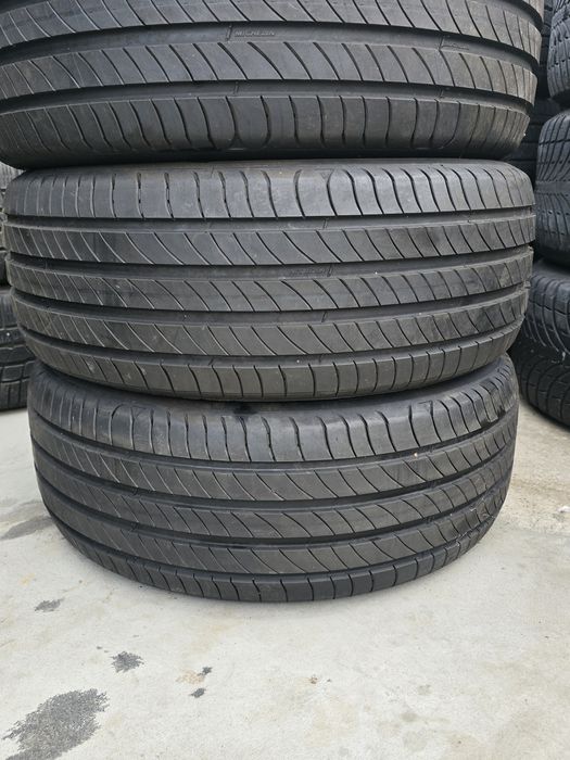4 Броя 205/55/17 Michelin 7mm 21dot КАТО НОВИ