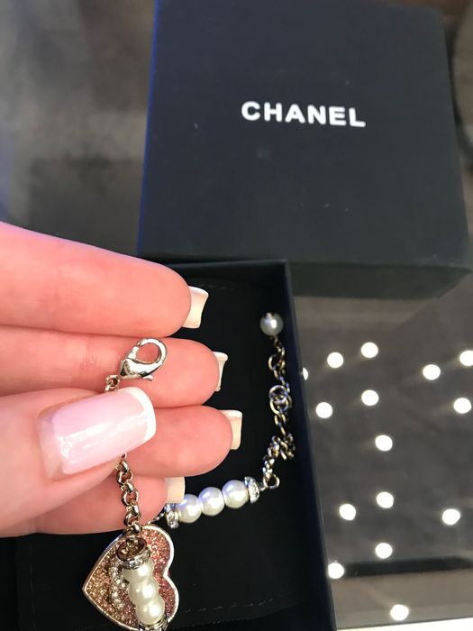 Chanel гривна сърце