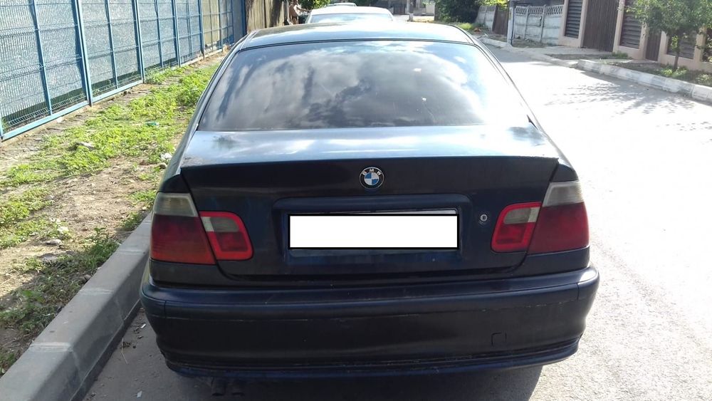 Dezmembrari  BMW 3 (E46)  1998  > 2007 330 d Motorina