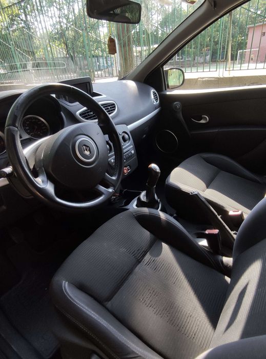 Renault Clio 3 2011 дизел