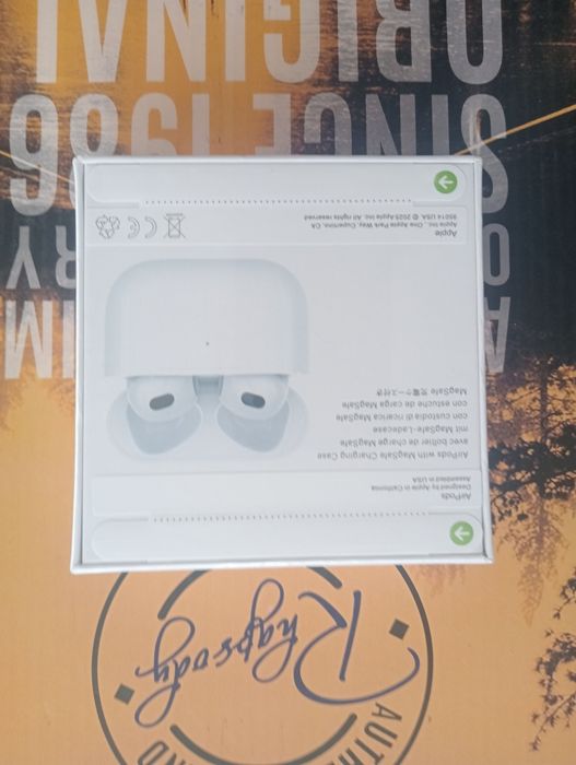 Наушники для Айфона и андроида.