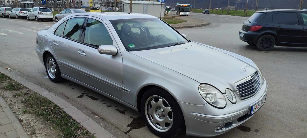 MERCEDES-BENZ E-Class 2003 — imagine 4