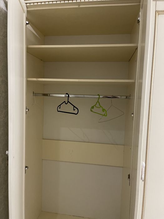 Продам шкаф (Россия) МДФ