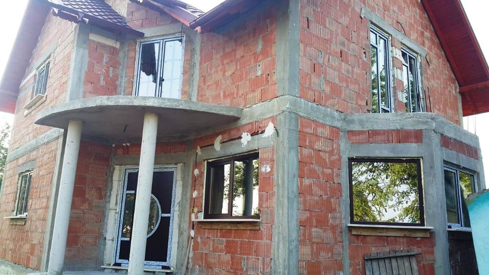 Ferestre si usi cu geam termopan doar la comanda! (termopane)