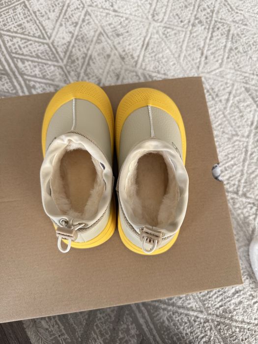 Зимняя обувь бренда UGG