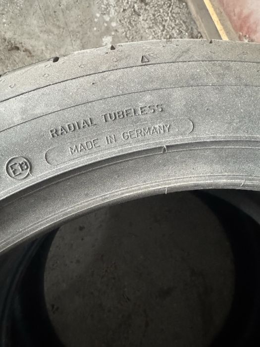Vand 2 anvelope 285/40 Dunlop