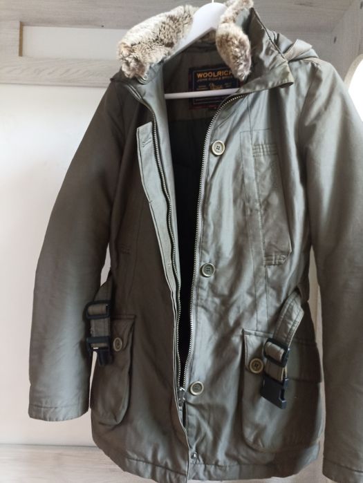 Пухена парка Woolrich за планина и ежедневие