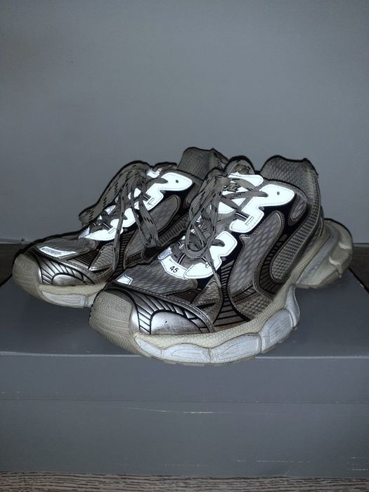 balenciaga 3 xl white gold 45 size