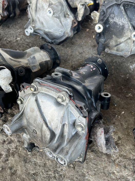 Задний редуктор Rx330 highlander