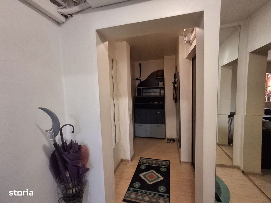 Apartament 2 camere decomandate de inchiriat – zona 1 Mai, Craiova