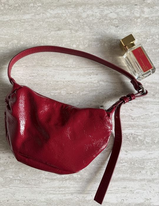 Стилна чанта от  ZARA