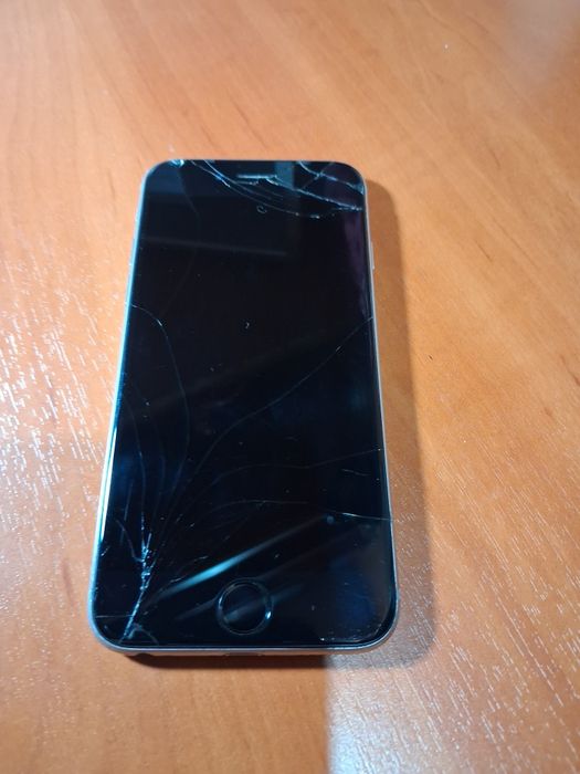 Айфон 6s продаётся
