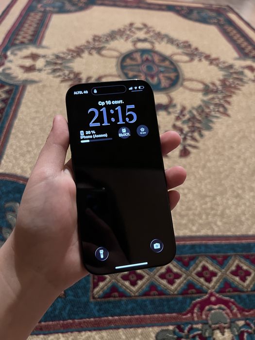 iPhone 16 Pro  в отличном состоянии