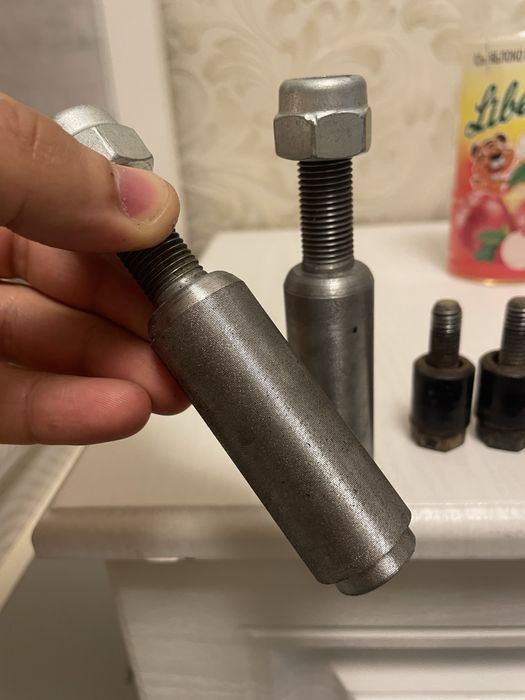 Кронштейн запаски w463