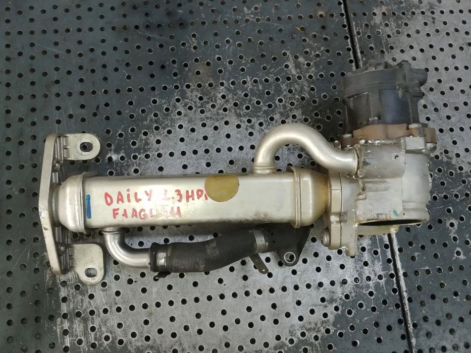 racitor gaze cu egr  f1agl411  2.3hpi euro 6  iveco daily 6   5802528639   5802531805