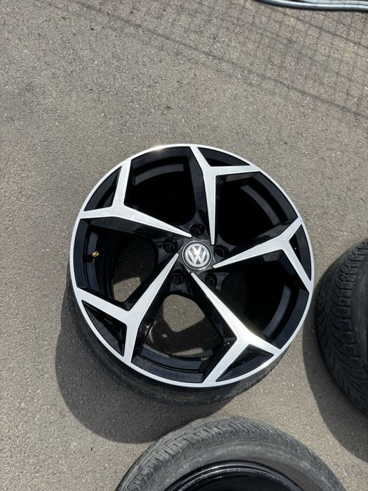 Джанти VW НОВИ 17 цола 5х112 57.1