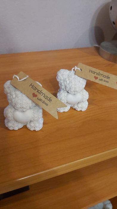 Ароматни фигури от соев восък