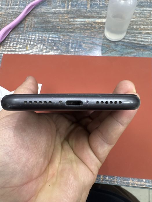 Аифон 11  128 гб феис