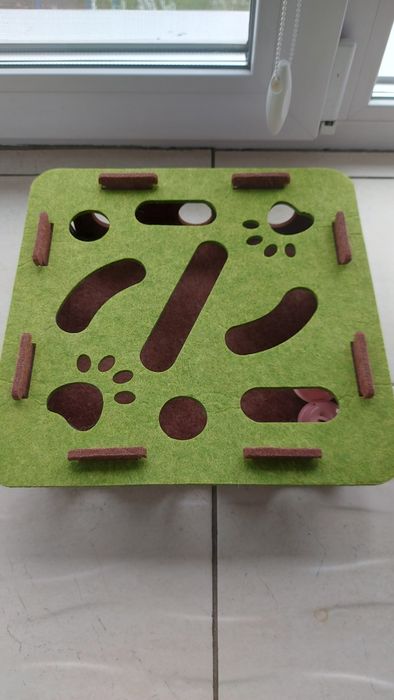Игрушка для кота 1000 тг.