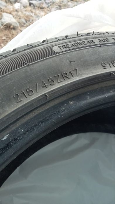 Автошины комплект 4 штуки (б/у)