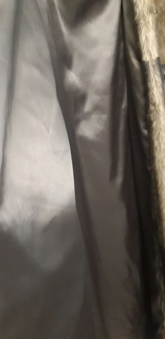 Продам зимнюю шубку