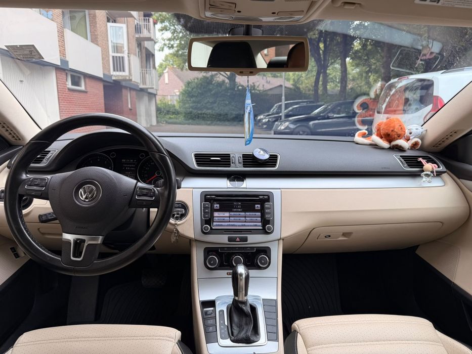 Vând Volkswagen Passat cc benzină