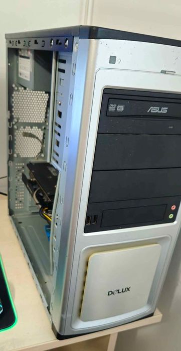 Vând/schimb PC light gaming