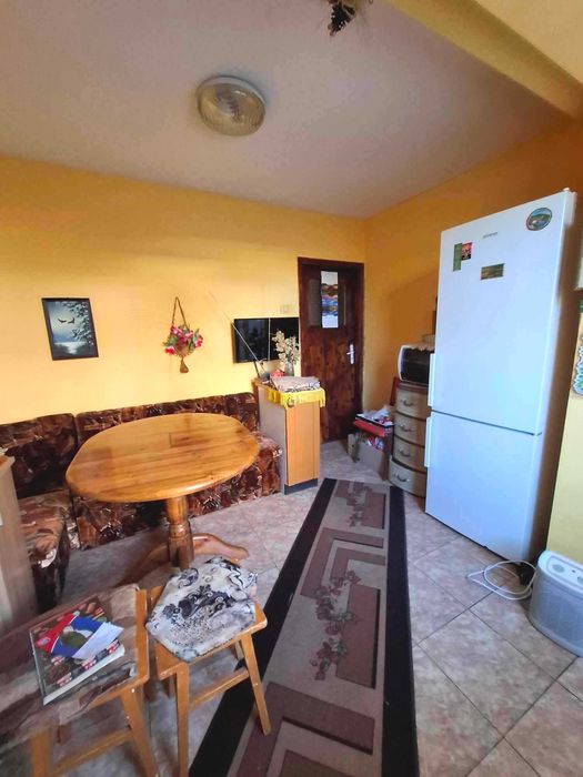 Продава се Тристаен апартамент в Варна, Младост 1 - 65 кв.м за 1985 €/кв.м - Снимка #3