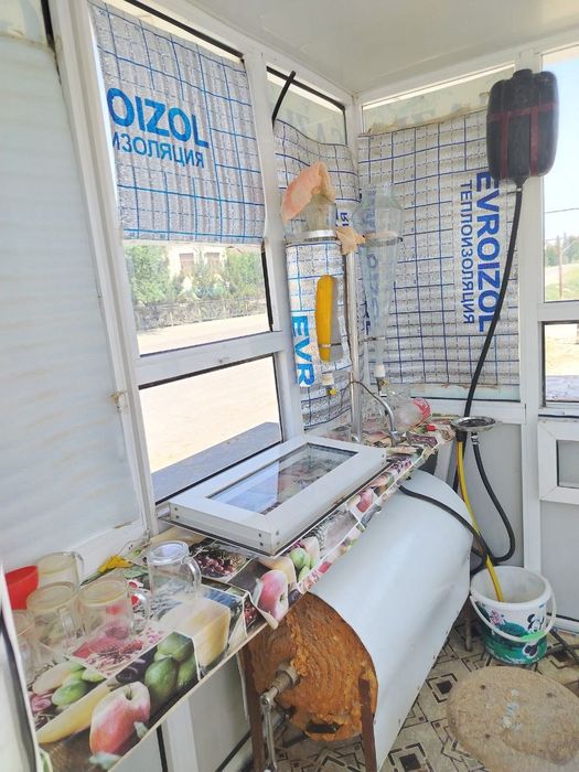 Akva butka  Gazlangan suv doʻkoni