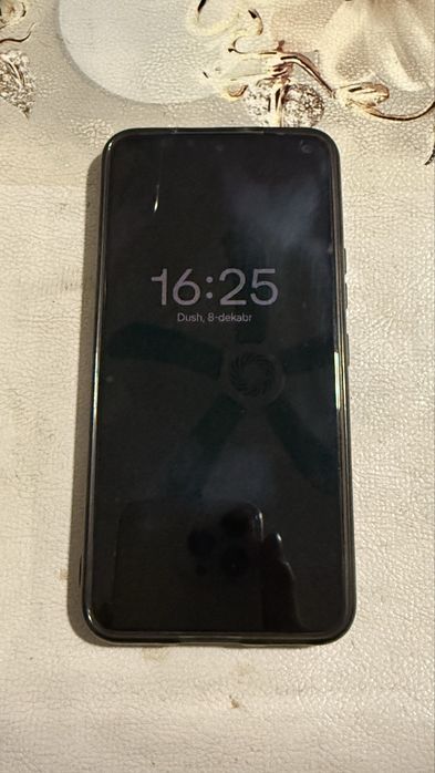 Samsung galaxy s 22  2 simkartali