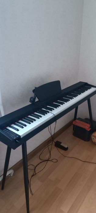 Цифровое пианино