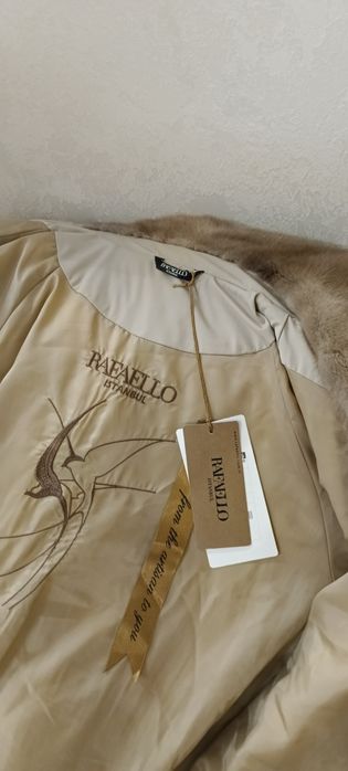 Продам пальто 52 р.